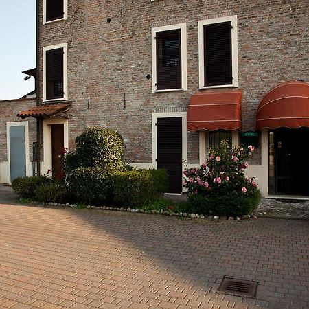 فيرّارا Locanda Del Re Sole المظهر الخارجي الصورة